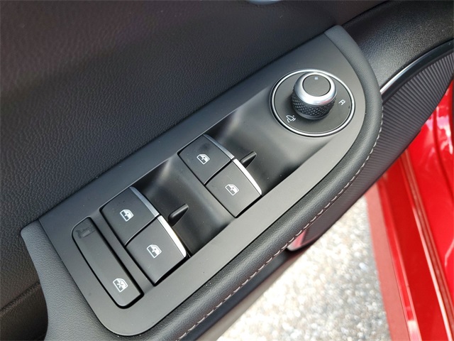 New 2022 Rosso Red Etna Exterior Paint Alfa Romeo Veloce image 18