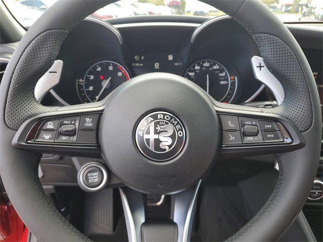 New 2022 Rosso Red Etna Exterior Paint Alfa Romeo Veloce image 22