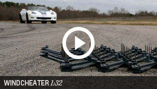 Description: C:\Users\Bill\Desktop\Corvette 427 Convertible Sports Car _ Chevrolet_files\2013-corvette-427-model-overview-performance-cnt-well-1-316x.jpg